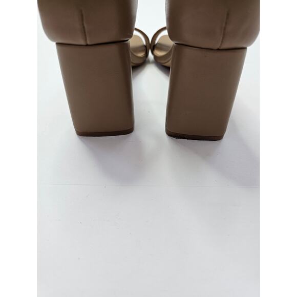 Journee Valenncia Sandals Heels Size 6 NW Mocha Color - Picture 7 of 9